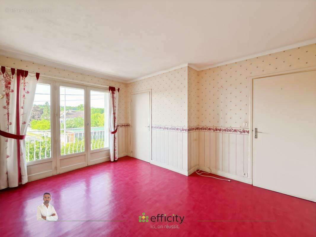 Maison 151 m² à Issoire  - photo 3