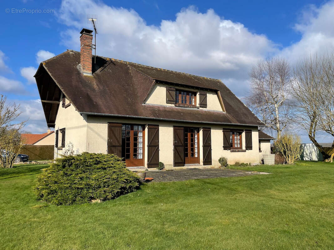 Maison à BEAUBRAY