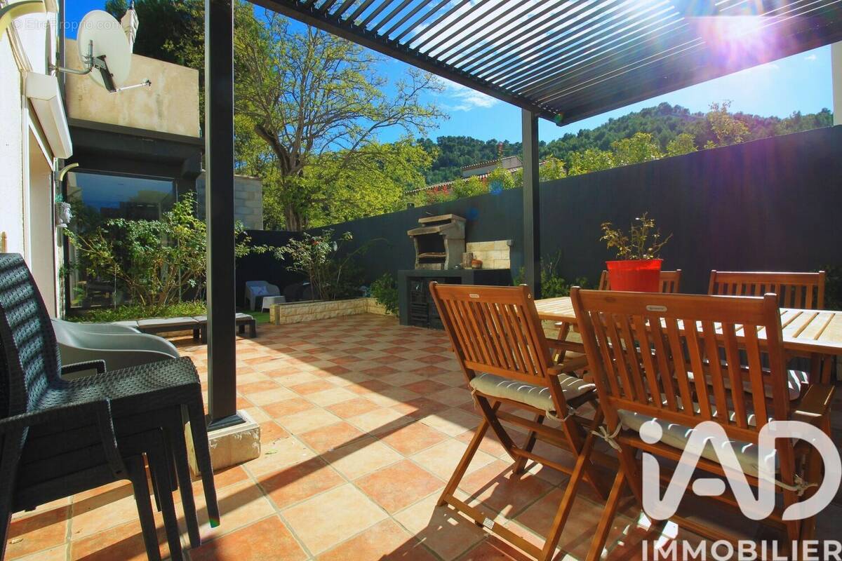 Photo 1 - Appartement à AUBAGNE