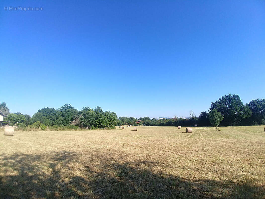 Terrain Caussade 10569 m2 - photo 3