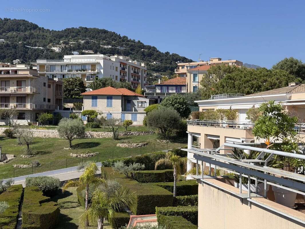 Appartement à ROQUEBRUNE-CAP-MARTIN