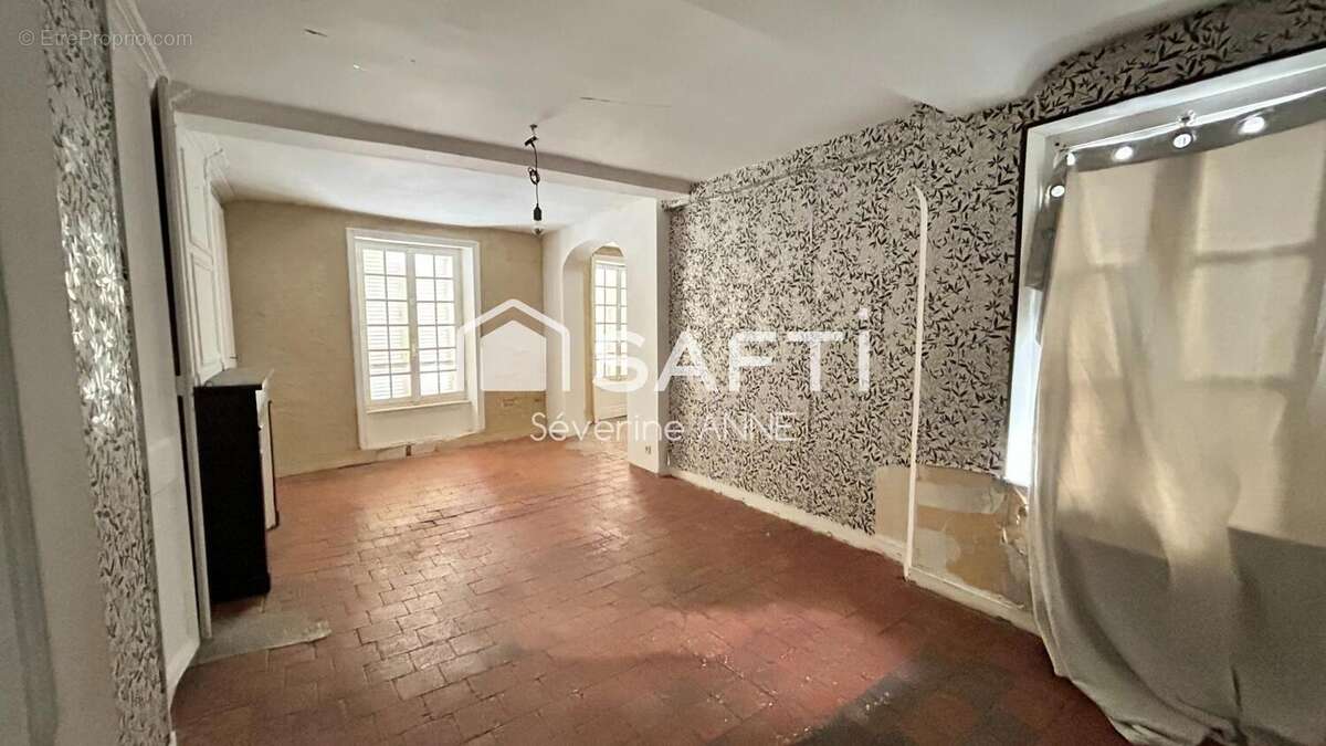 Photo 4 - Commerce à SAINT-PIERRE-SUR-DIVES