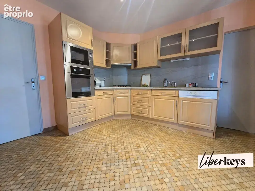 Maison - 109m2 - 5 pièces - Sainte Luce sur Loire - photo 3