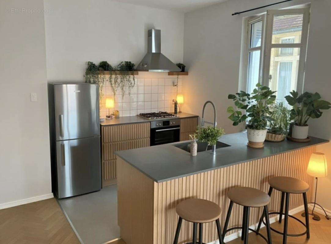 T2    Paris 17e (Épinettes) - photo 2