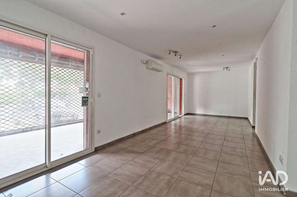 Photo 2 - Commerce à PERPIGNAN