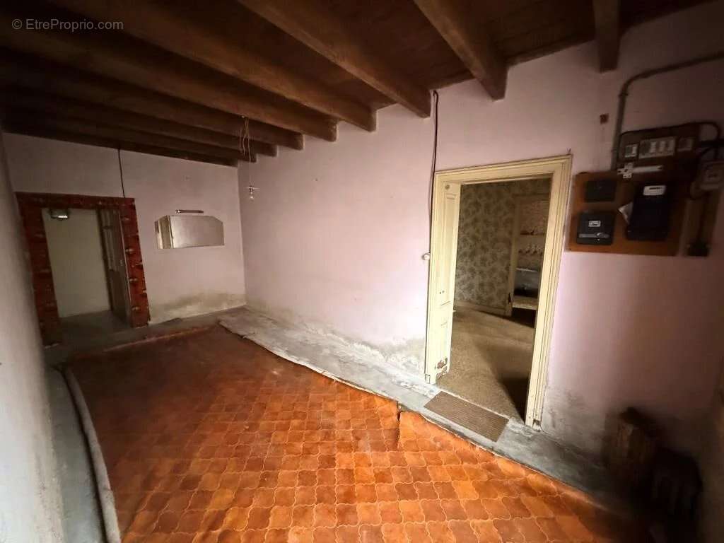 Maison à REIGNAC