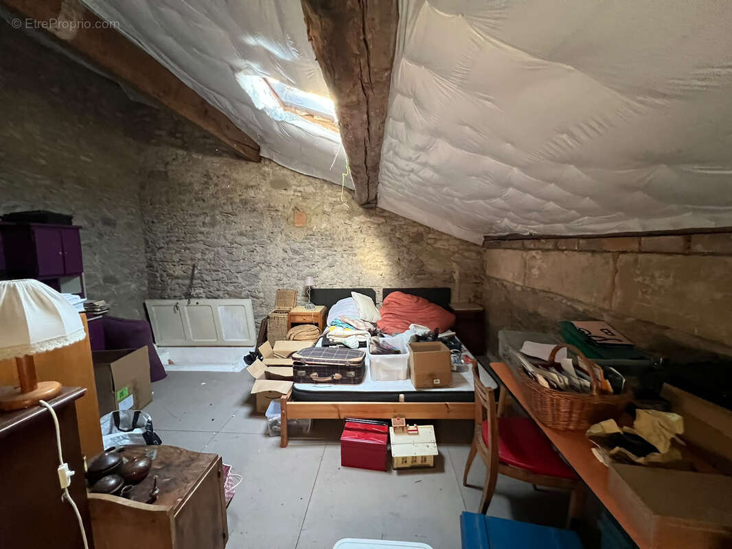 Maison à CESSERAS