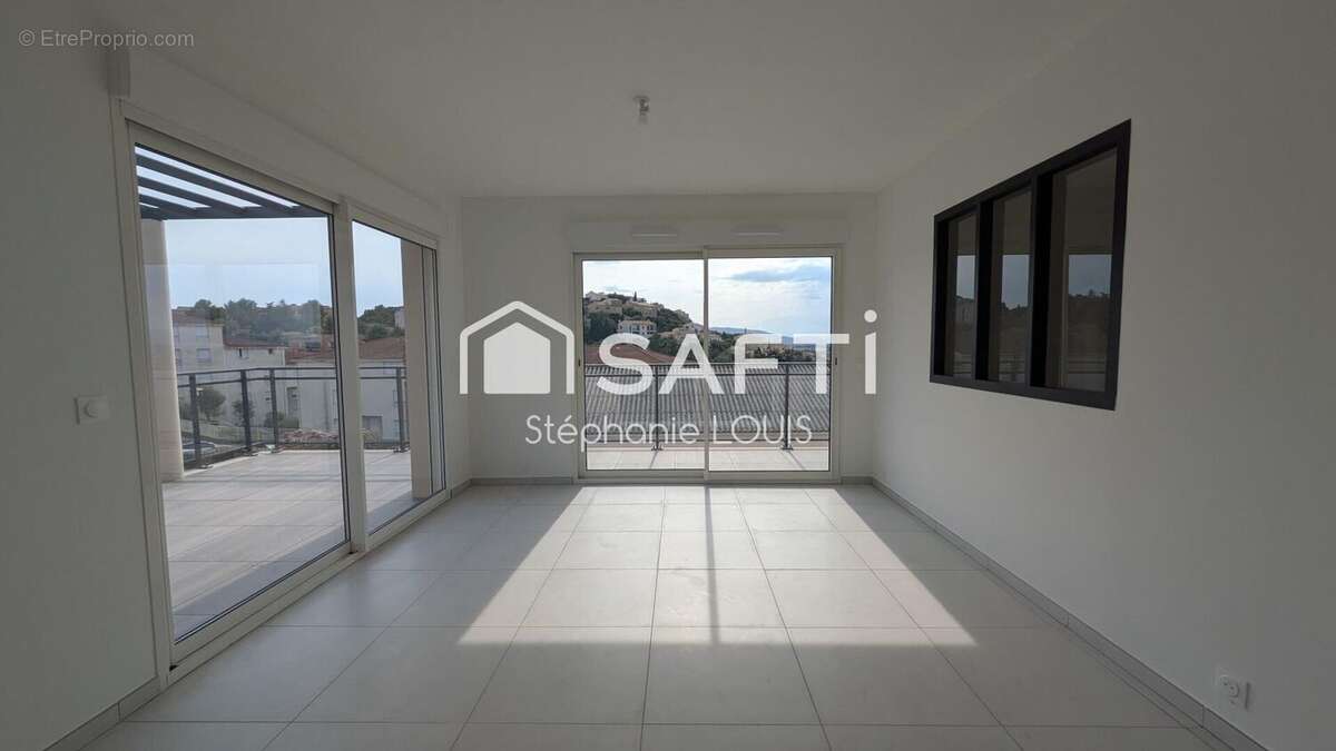 Appartement 83 m² à Saint-Raphael  - photo 3