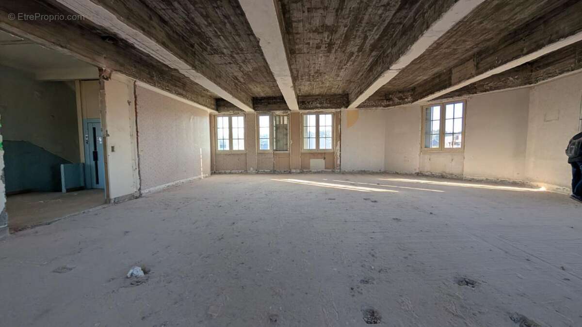 Appartement à BRIVE-LA-GAILLARDE