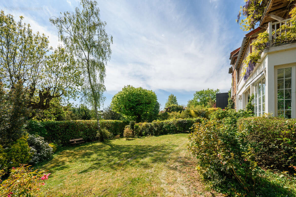 Maison à SEVRES