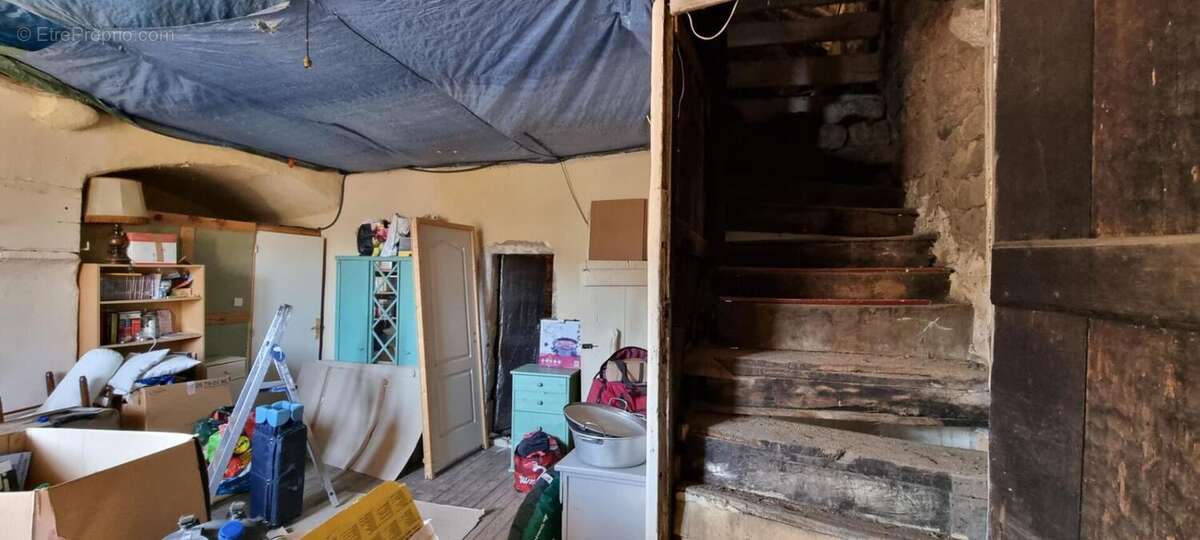 Maison à SAINT-MARTIN-DE-VALAMAS