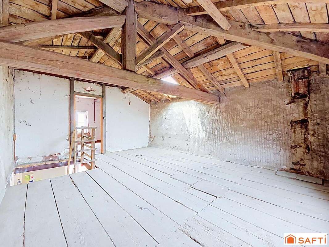 Appartement 77 m² à Alix  - photo 5
