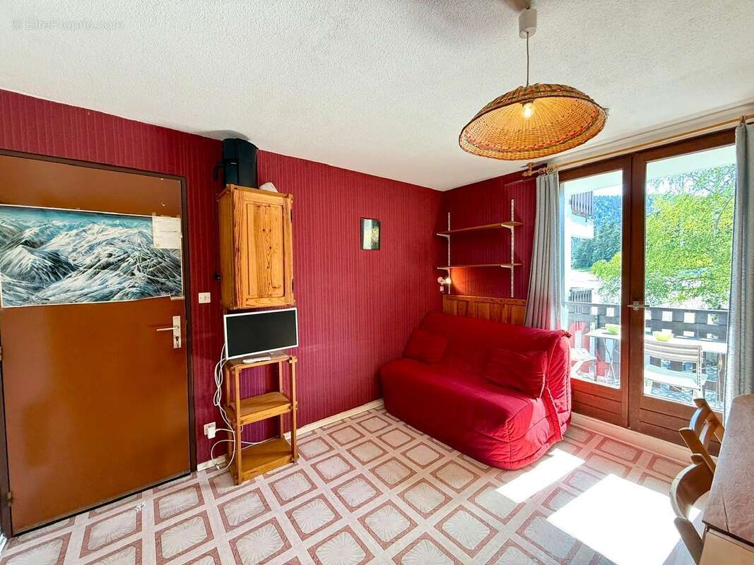 Appartement 19 m² à Prades  - photo 3