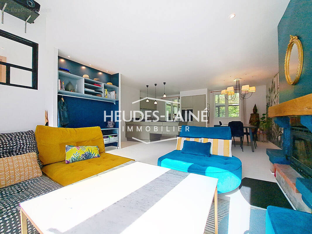 Maison à JULLOUVILLE