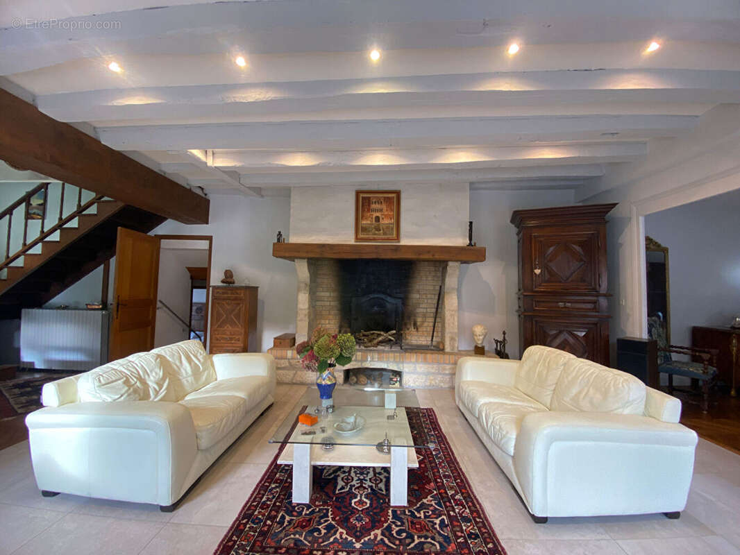 Maison à BASSILLAC