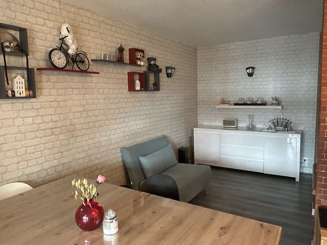 Maison 80 m² à Castelnau-D'estretefonds  - photo 18