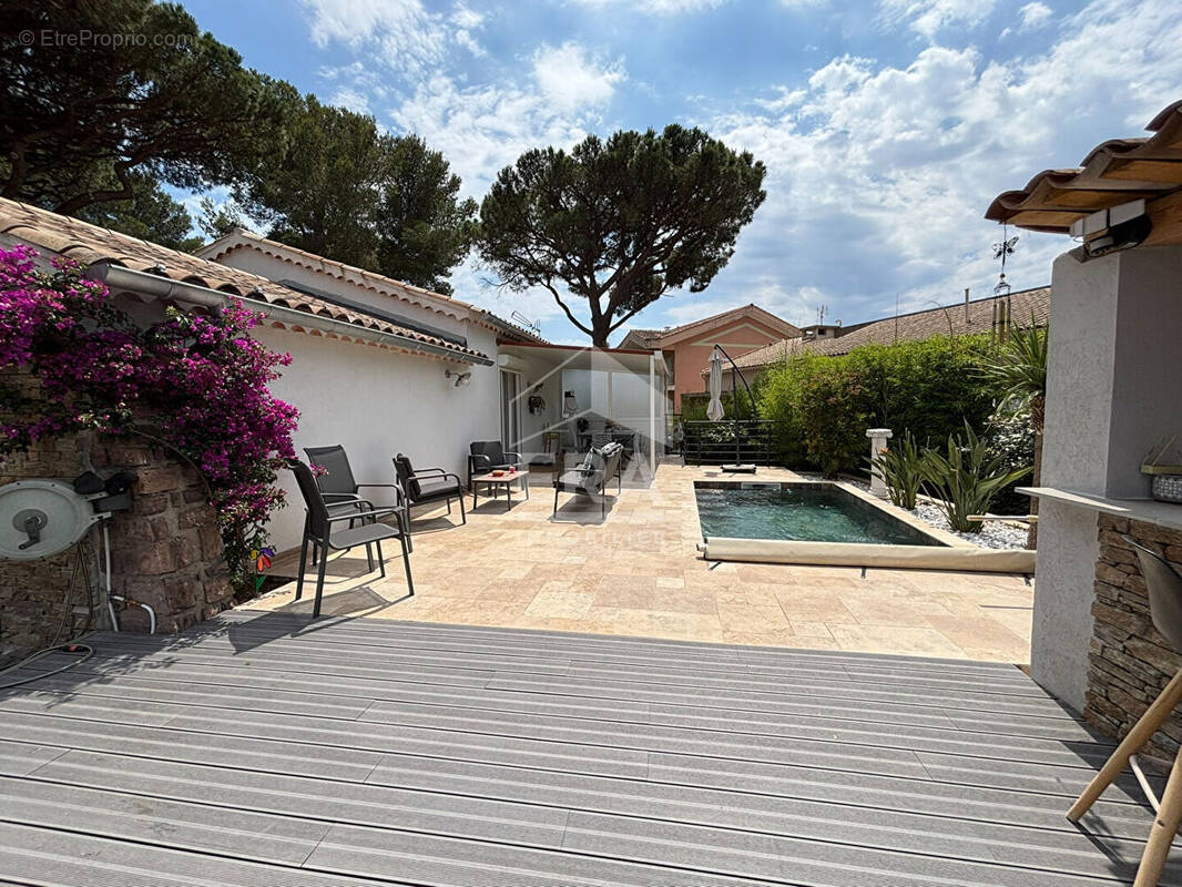 Maison à FREJUS