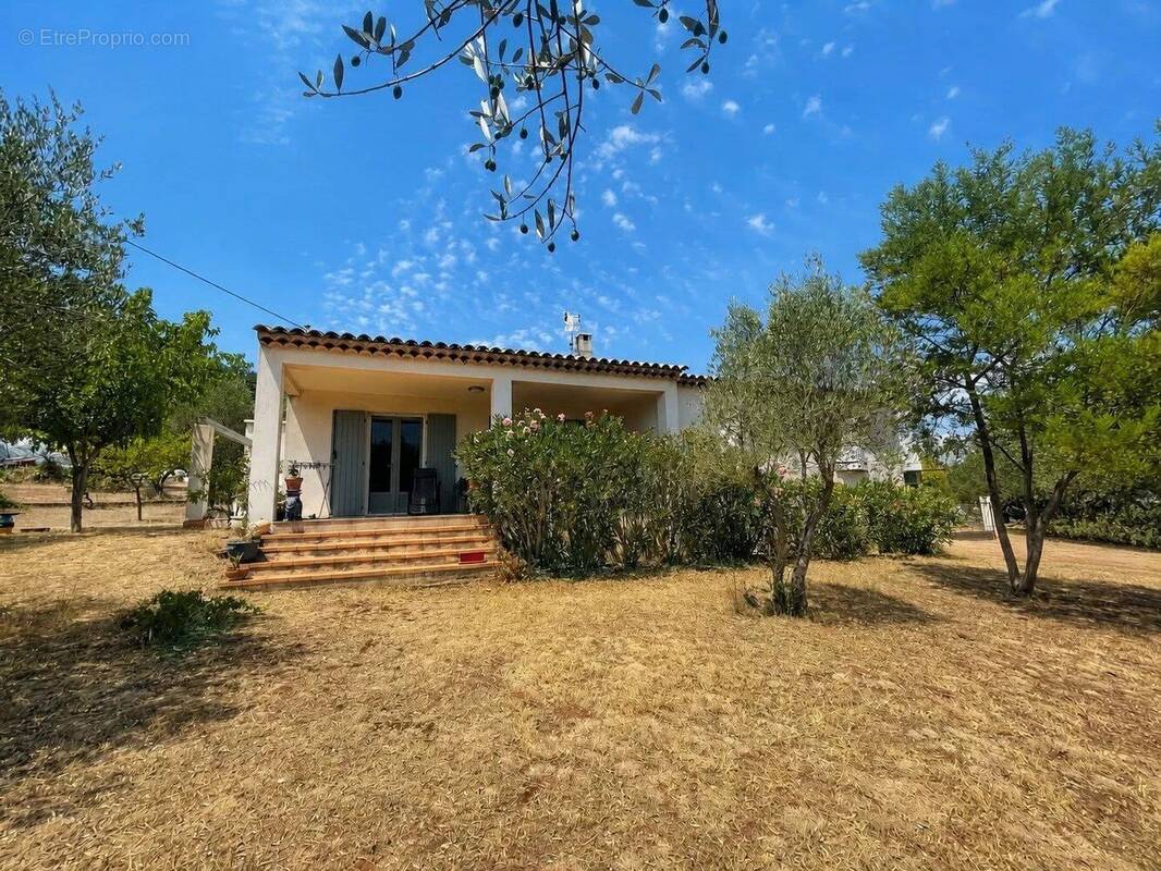 Maison à LE LUC
