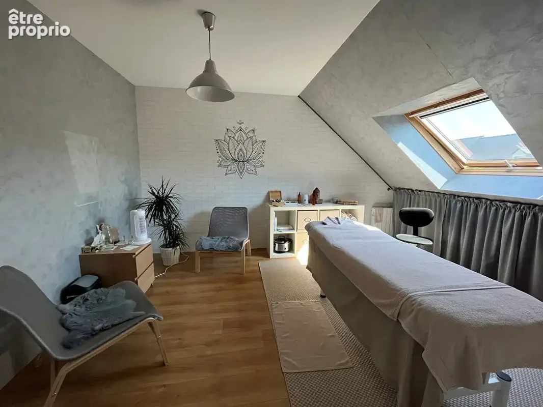 A VENDRE - AGENCE GIBOIRE BRUZ - Maison contemporaine d'environ 174m² - GUICHEN dans un quartier prisé - photo 9