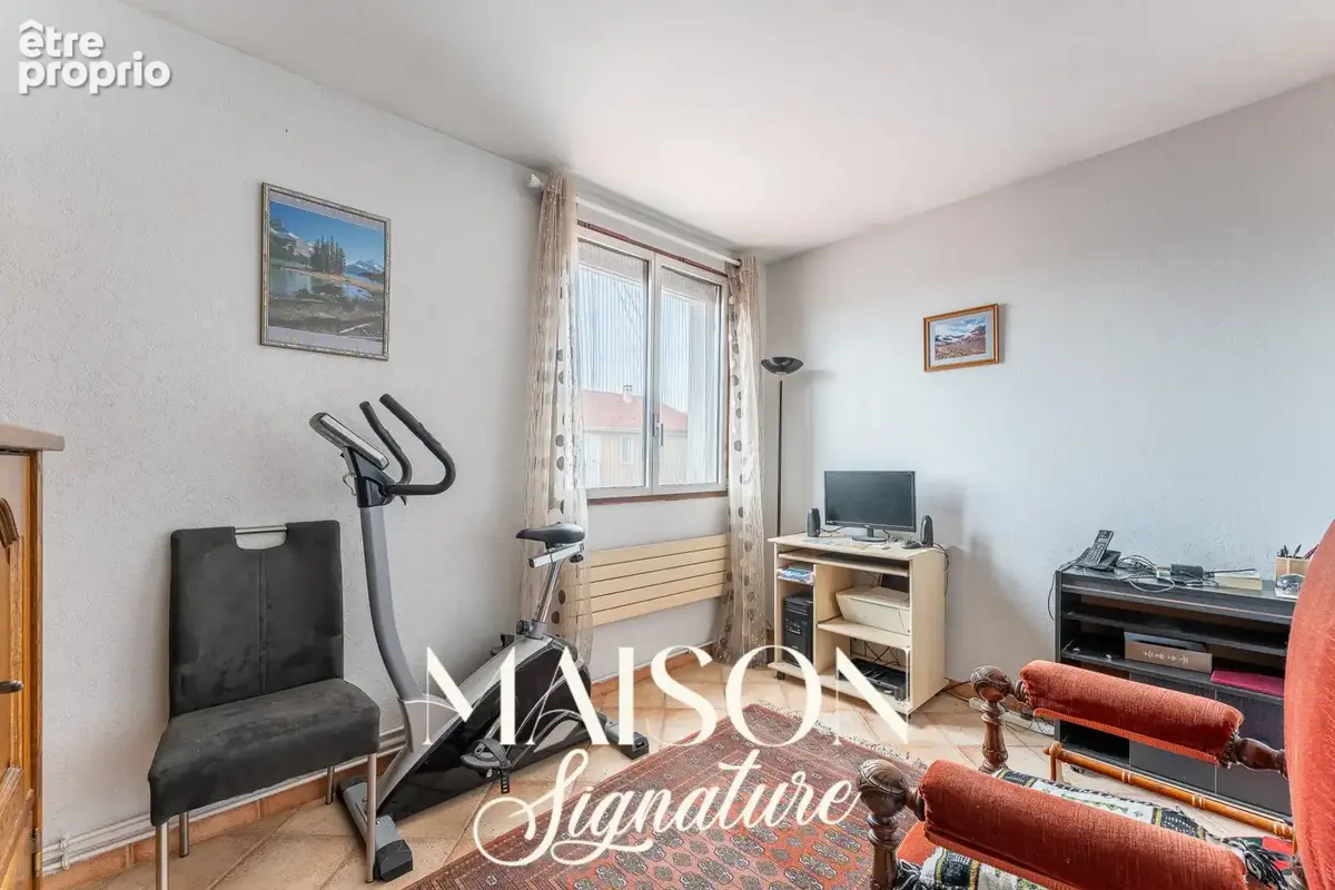 Maison 4 pièces 75 m² à vendre à Pierre-Benite (69310) - photo 7
