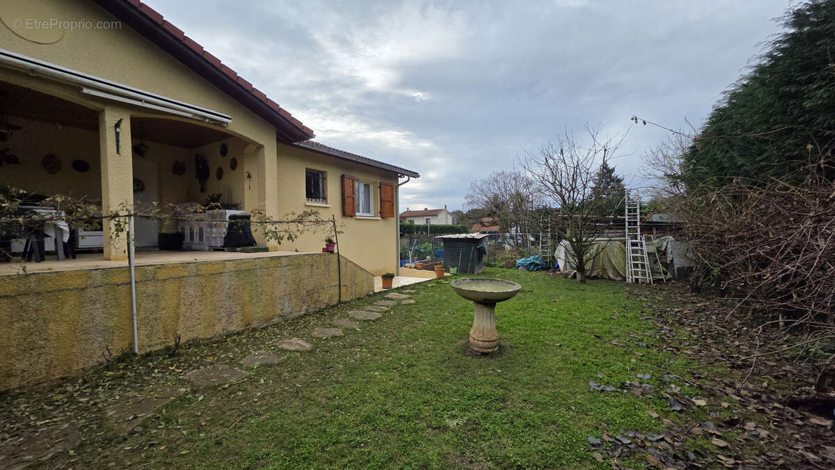 Maison à CHARVIEU-CHAVAGNEUX