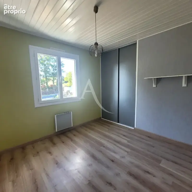 Maison  - Saint-Avaugourd-des-Landes - 93 m² avec sous-sol - photo 7