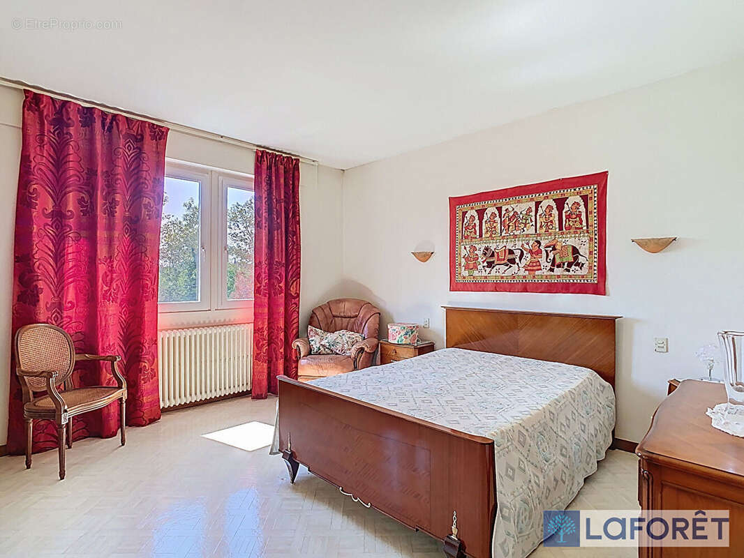 Maison Bourbonne-les-bains 4 pièce(s) 151,84 m2 - photo 8