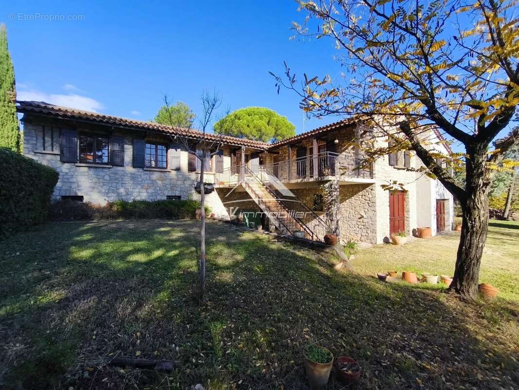 Maison à BOISSET-ET-GAUJAC