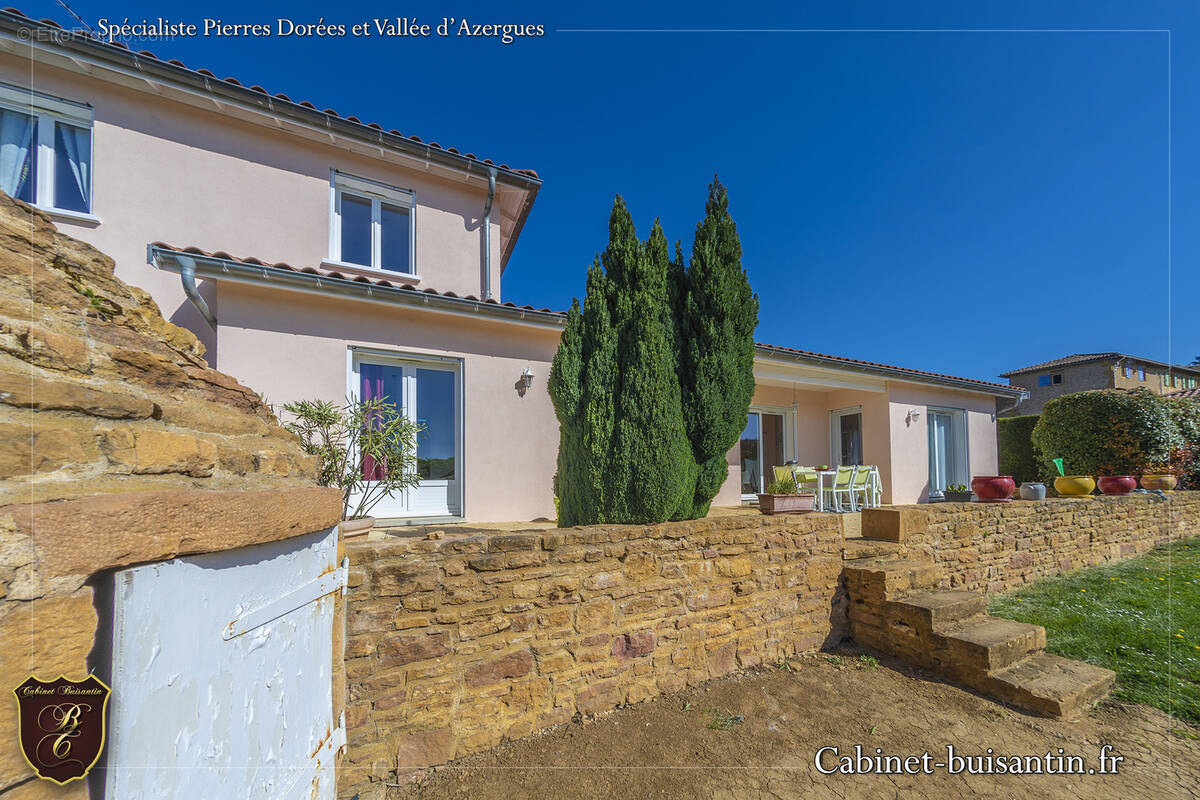 Maison à LE BOIS-D'OINGT