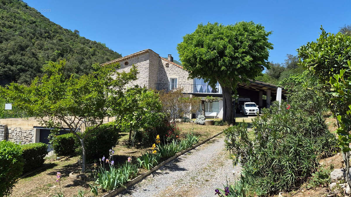 Maison à SAINT-HIPPOLYTE-DU-FORT