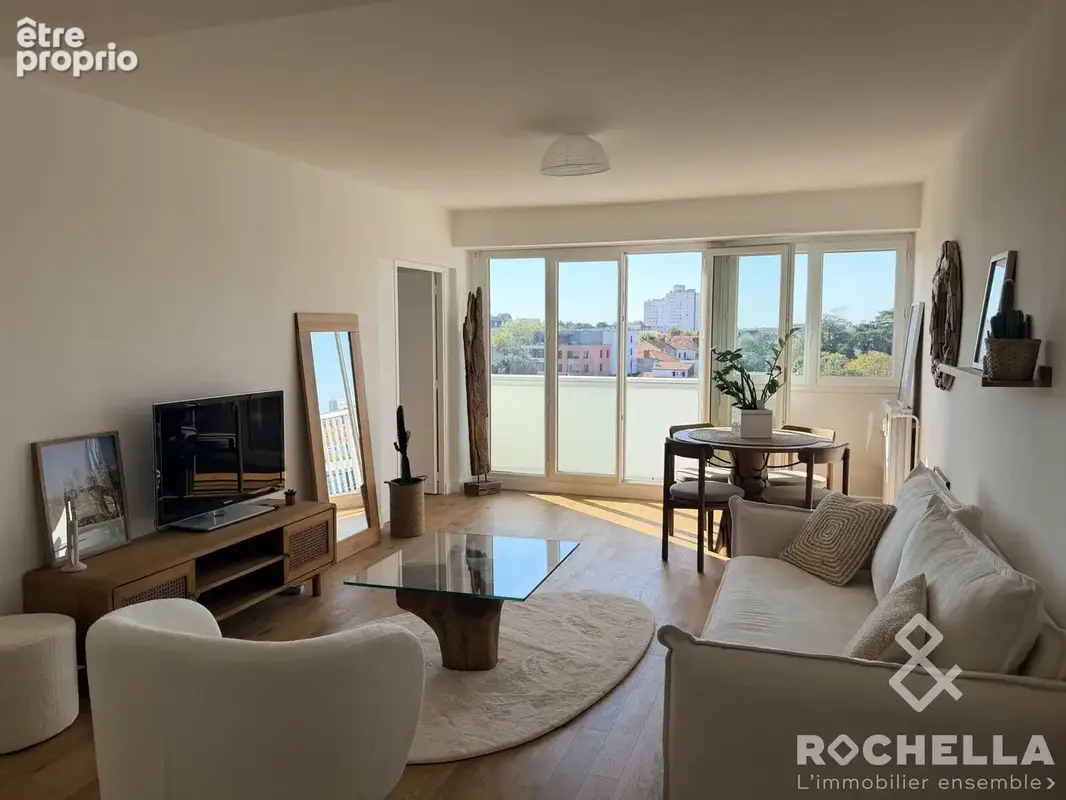 Appartement 3 pièces 67 m² à vendre à La Rochelle (17000) - photo 3
