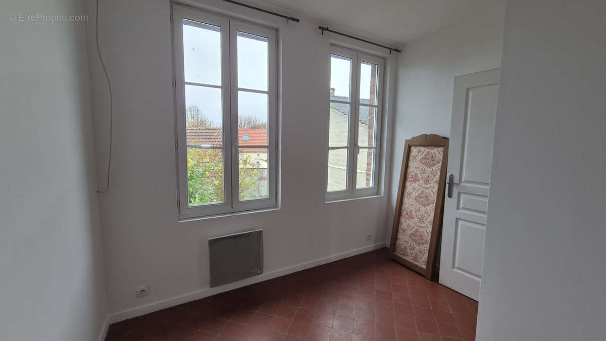 Maison à CHARS
