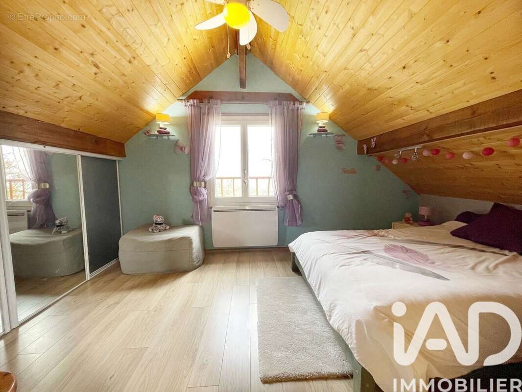 Photo 3 - Maison à SAINT-GENIX-SUR-GUIERS
