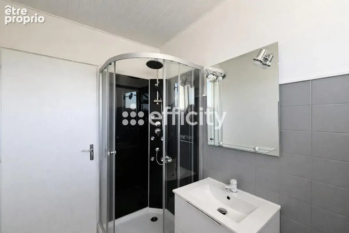 Maison 4 pièces 113 m² à vendre à Corme-Ecluse (17600) - photo 9