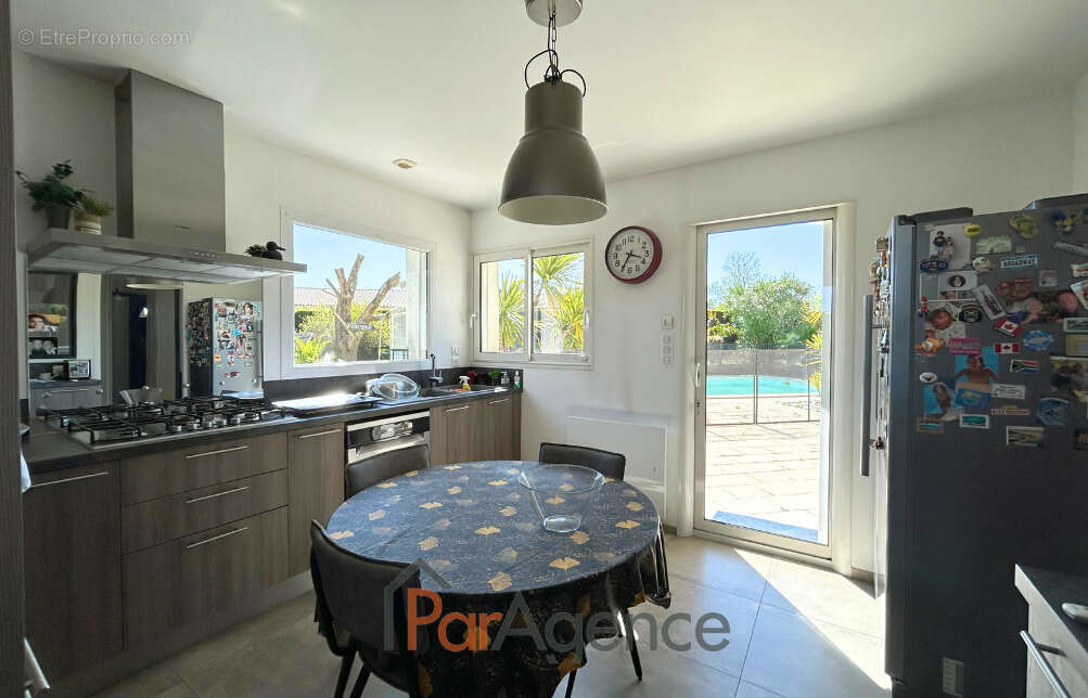 Maison à VAUX-SUR-MER