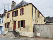 Maison à CLUGNAT