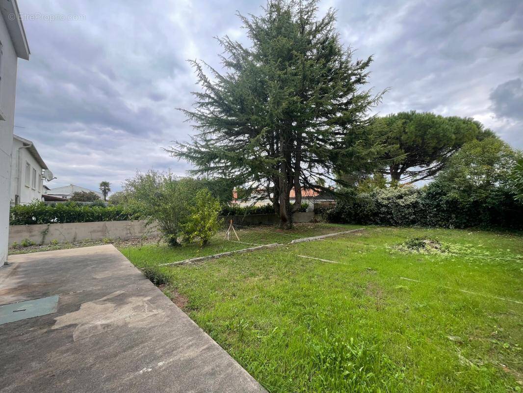 Maison à SAINT-XANDRE