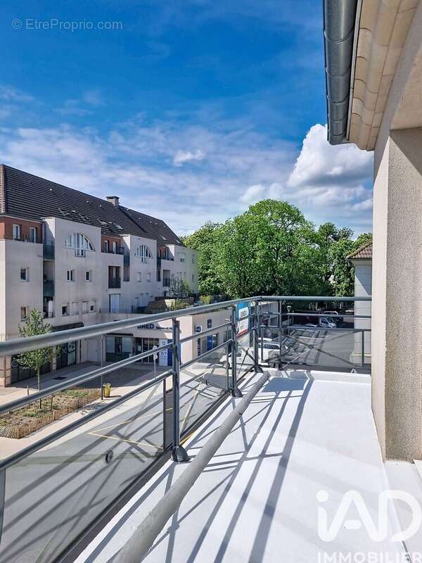 Photo 9 - Appartement à LIEUSAINT
