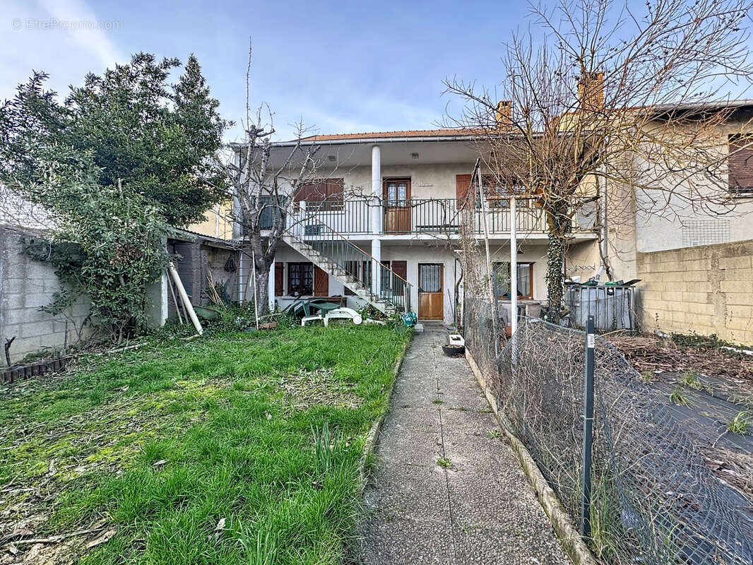 Maison à ATHIS-MONS