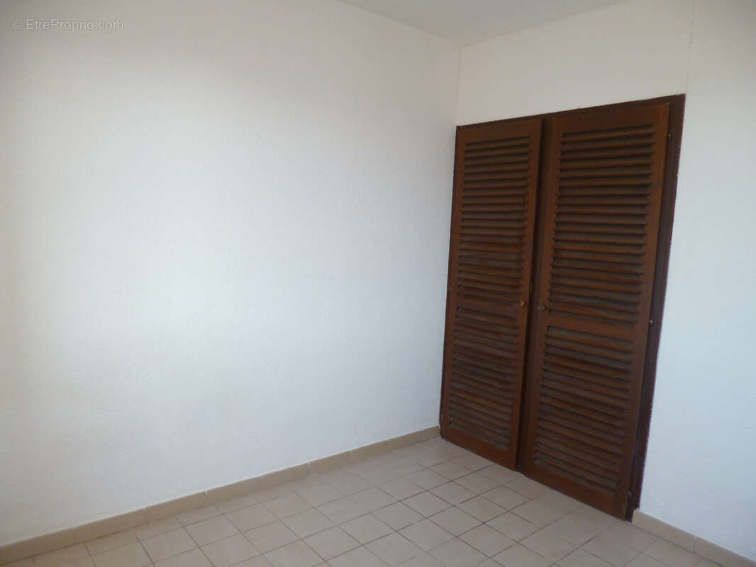 Appartement à KOUROU