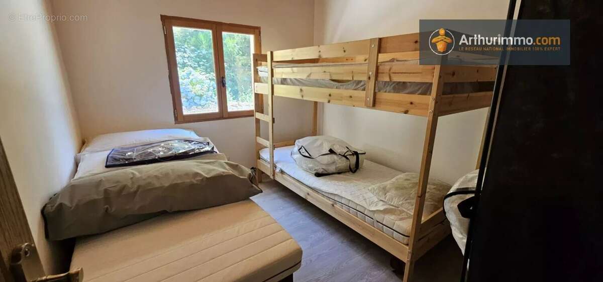 Maison à MONTFERRIER