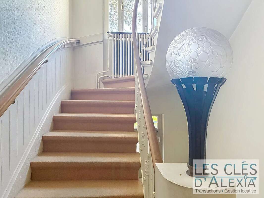 Maison Bourgeoise Saint-Etienne Bellevue - photo 12