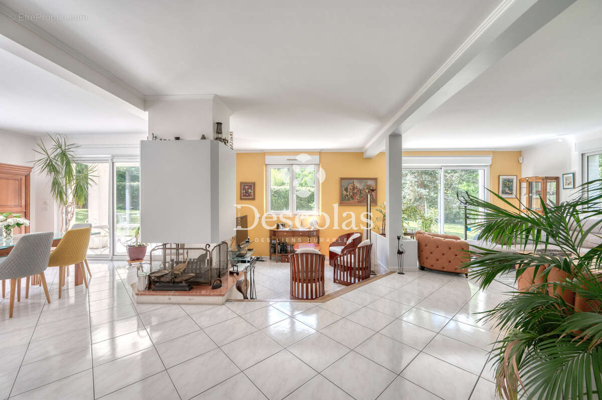 Maison à SAINT-GERMAIN-EN-LAYE