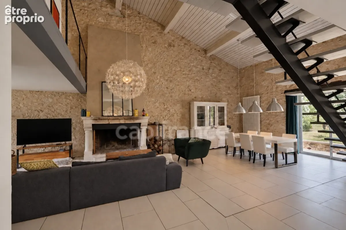 Maison à SAINT-CLAR