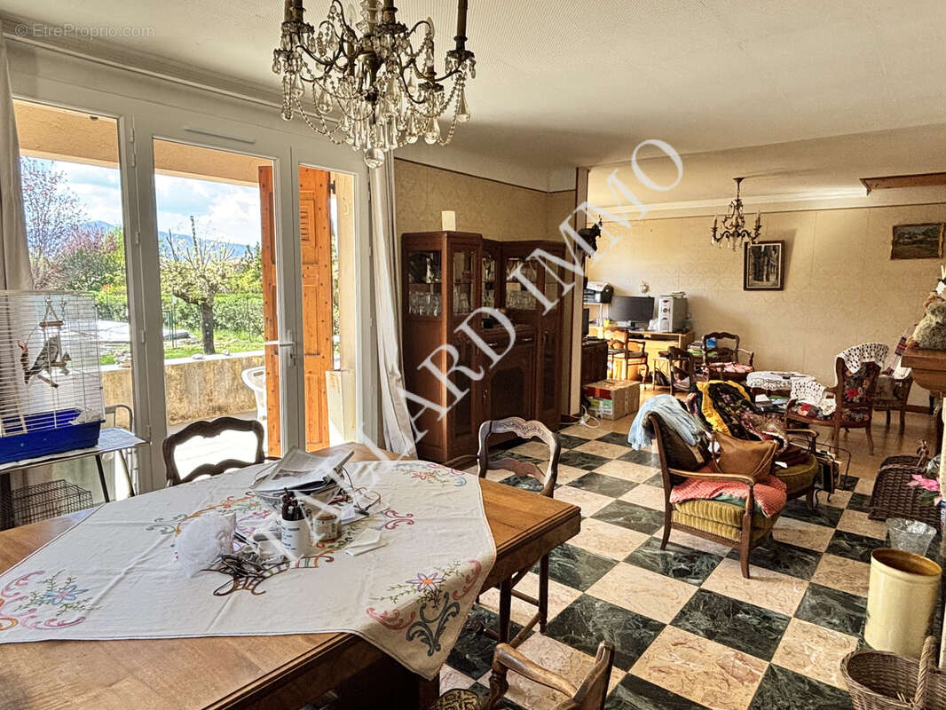Maison à SISTERON