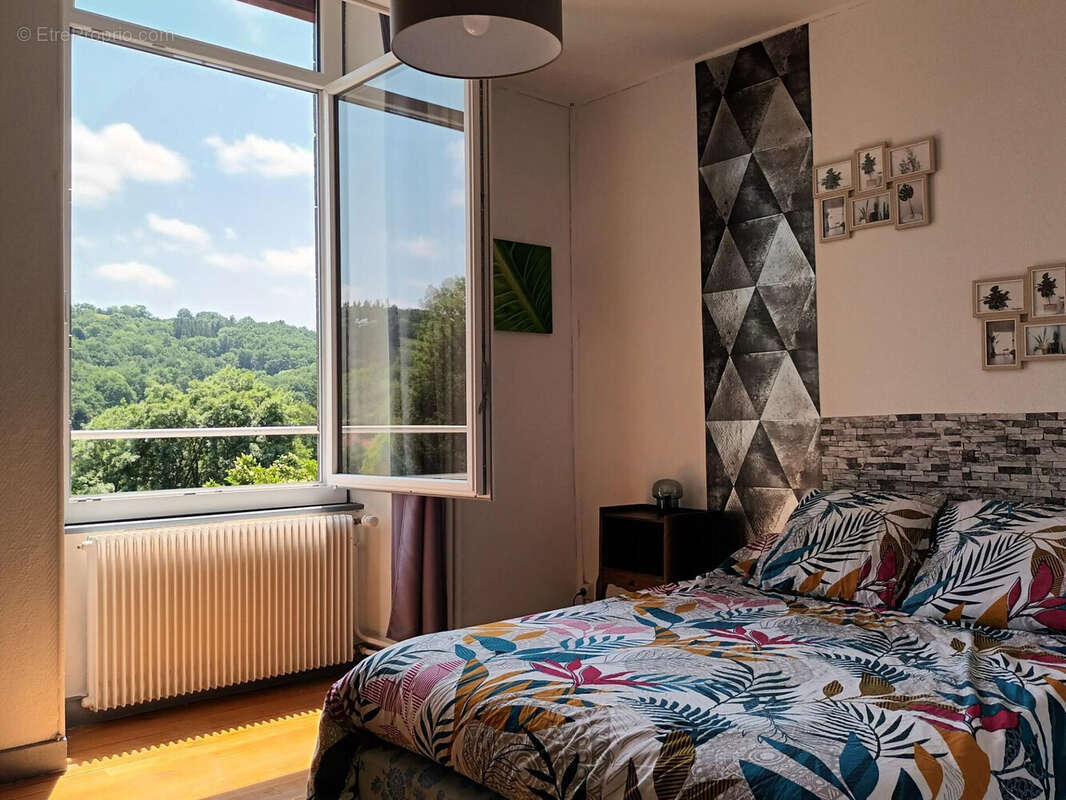 Appartement à PONTAUMUR