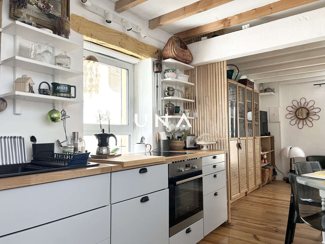 Maison à SAINT-QUENTIN-LA-POTERIE