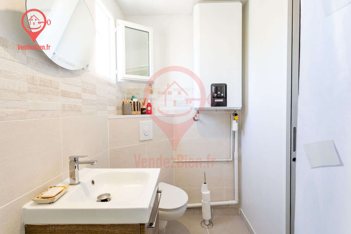 Maison à SAINT-DOULCHARD