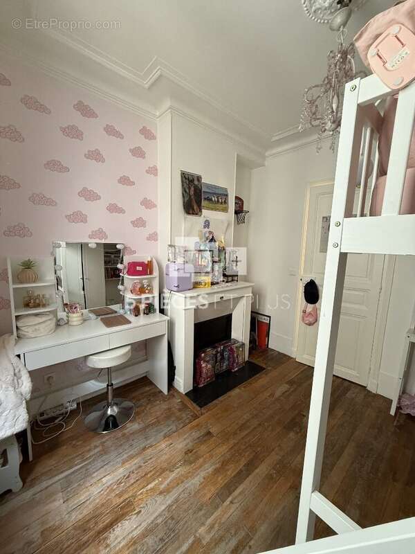 Maison à LEVALLOIS-PERRET