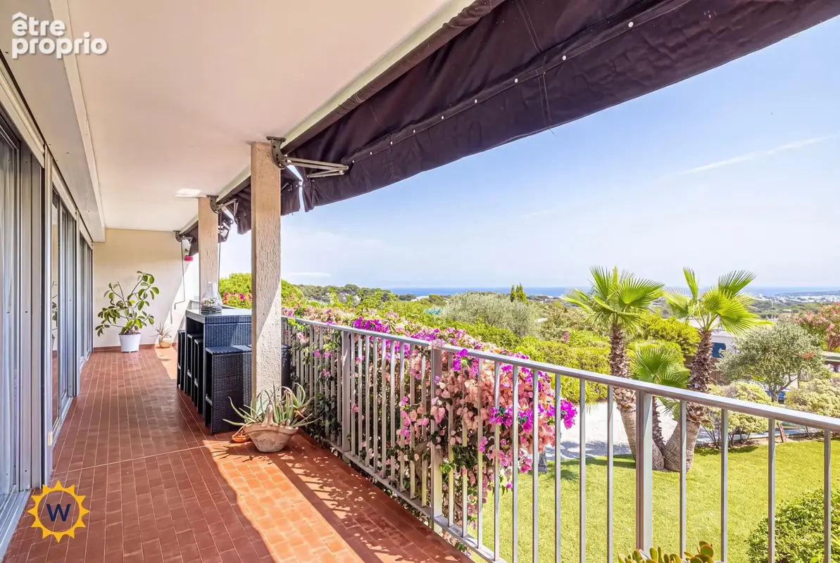 Domaine Hameau de Puissanton – Maison 148m² avec vue mer panoramique, jardin, piscine et tennis - photo 7